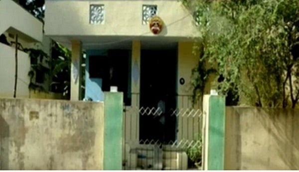 ஆவடியில் வீட்டின் பூட்டை உடைத்து 23 சவரன் நகை கொள்ளை